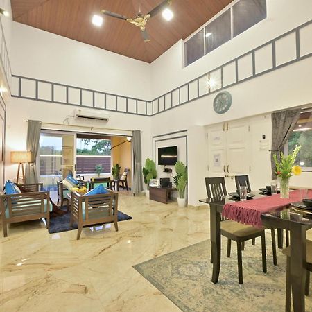 Ekostay - Pinewood Villa Alībāg Εξωτερικό φωτογραφία